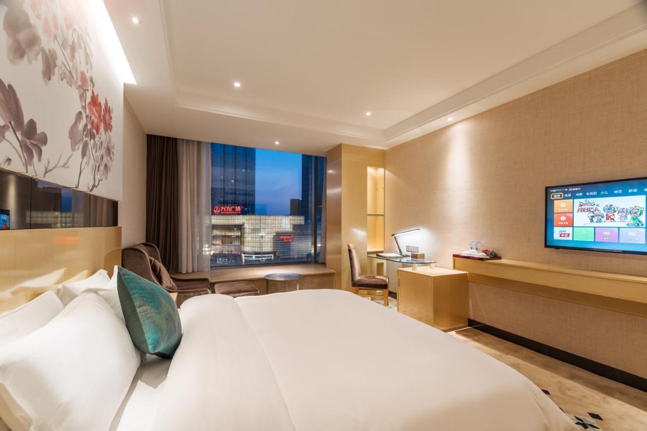 Paco Hotel Luogang Wanda Plaza Branch Guangzhou Bagian luar foto