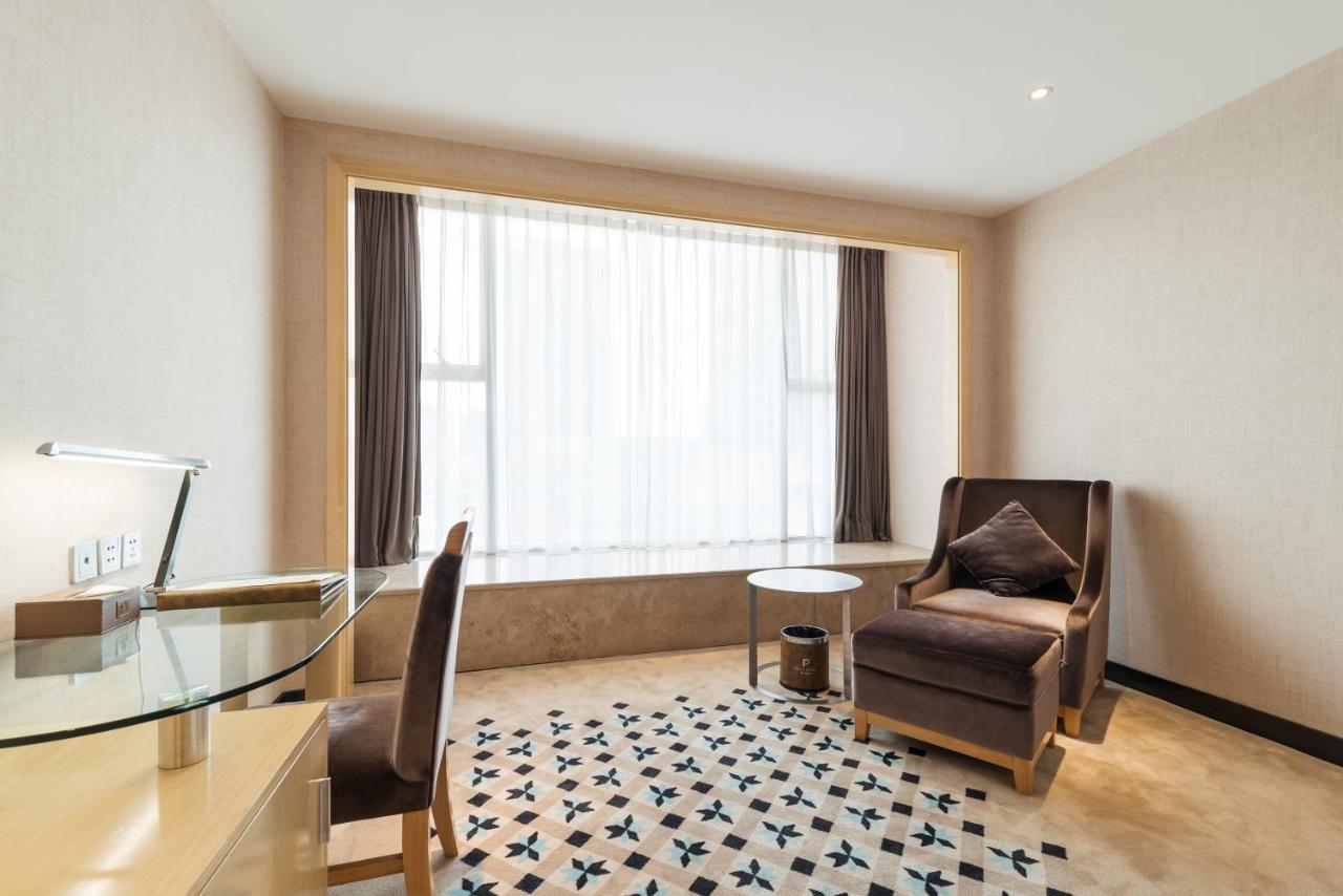 Paco Hotel Luogang Wanda Plaza Branch Guangzhou Bagian luar foto