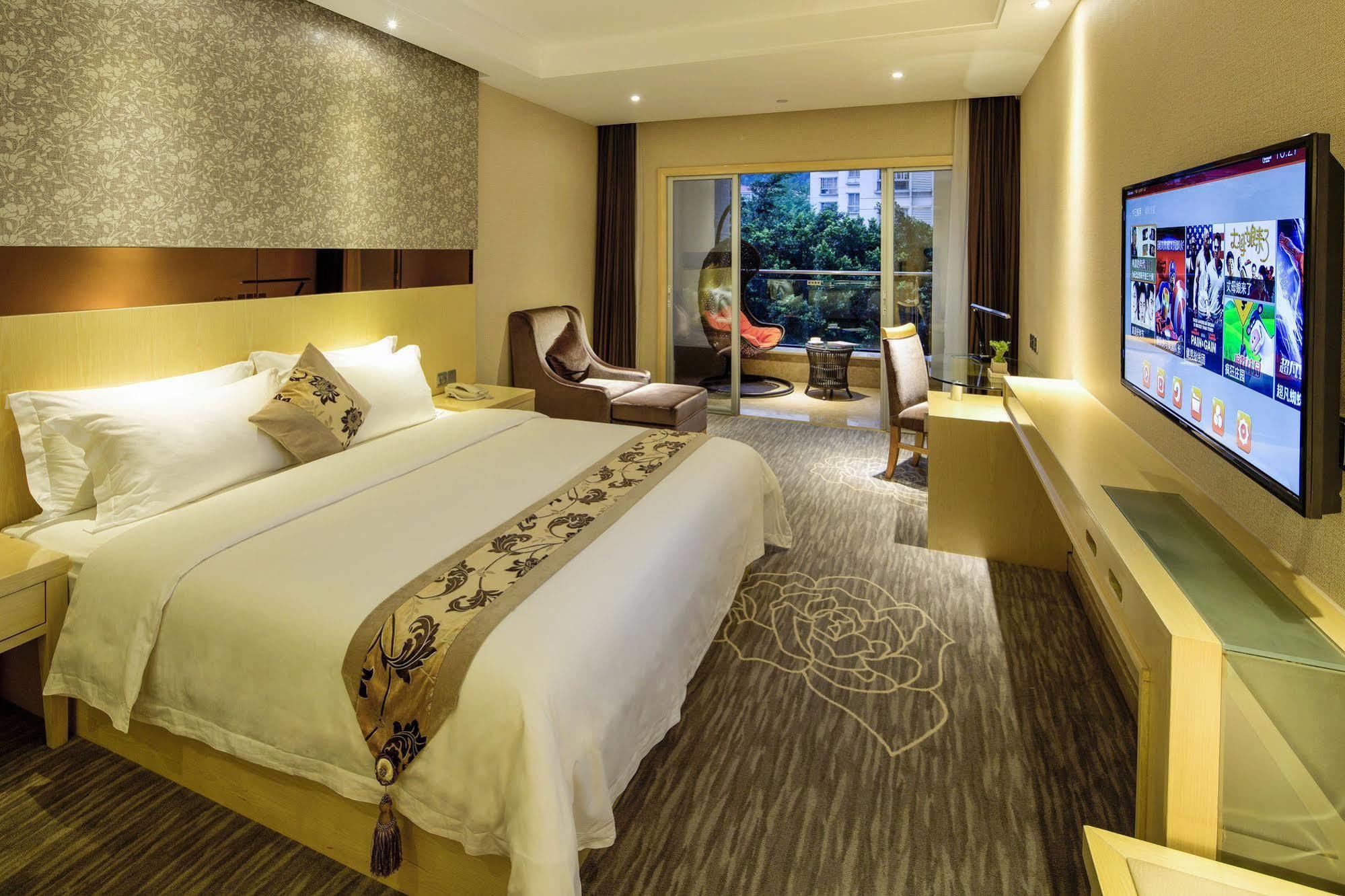 Paco Hotel Luogang Wanda Plaza Branch Guangzhou Bagian luar foto