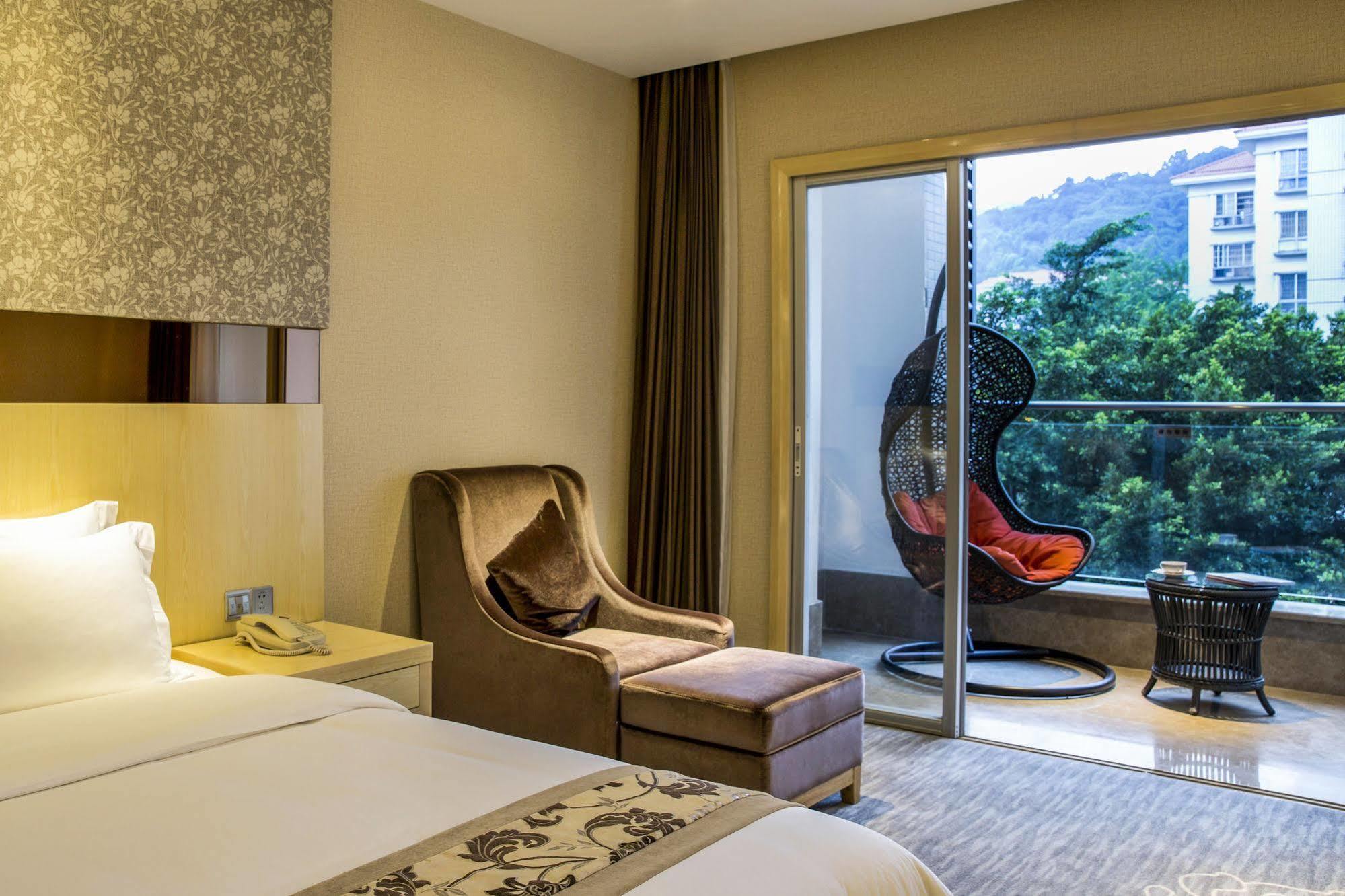 Paco Hotel Luogang Wanda Plaza Branch Guangzhou Bagian luar foto